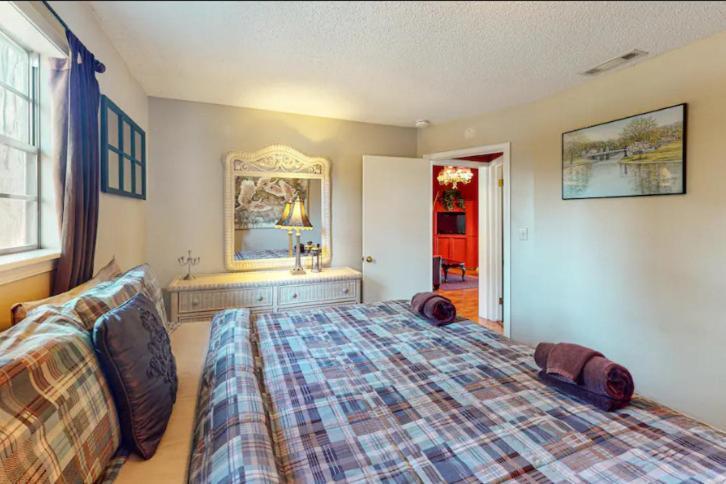 The Grand Suite - Tradewinds Eureka Springs Luaran gambar